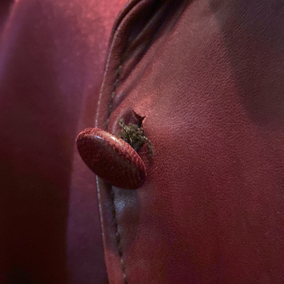 Leather coat - Picture 2 of 14